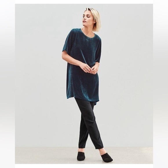 Eileen Fisher NWT Dark Green Velvet Short Sleeved Shirt 20858 - Picture 3 of 10